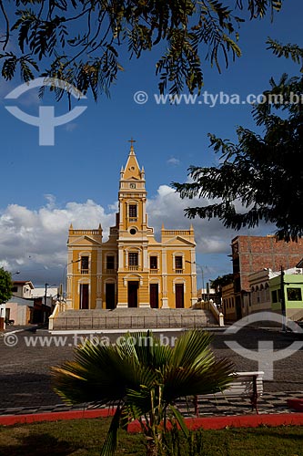  Subject: Nossa Senhora da Luz Square with the Nossa Senhora da Luz Cathedral (1837) - also known as Luz Cathedral (Light Cathedral) - in the background / Place: Guarabira city - Paraiba state (PB) - Brazil / Date: 02/2013 