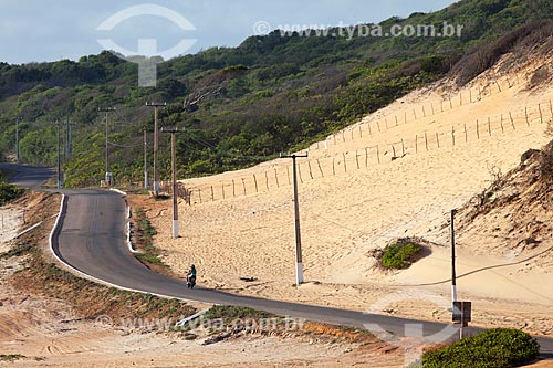  Subject: Florencio Antonio Avenue and dunes near the Cacimbinhas Beach / Place: Pipa District - Tibau do Sul city - Rio Grande do Norte state (RN) - Brazil / Date: 03/2013 