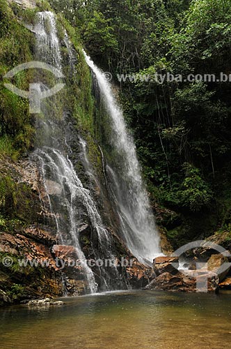  Subject: Third fall of the Ouro Waterfall in the Ouro River (Gold River) - Serra da Canasta complex / Place: Delfinopolis city - Minas Gerais state (MG) - Brazil / Date: 03/2013 