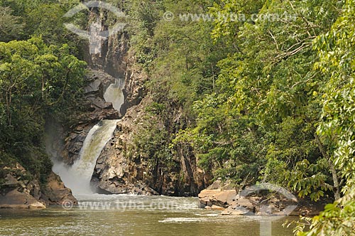  Subject: Santo Antonio Waterfall at Serra da Canastra complex / Place: Delfinopolis city - Minas Gerais state (MG) - Brazil / Date: 03/2013 