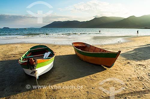  Subject: Fishing boats at Pantano do Sul Beach / Place: Pantano do Sul neighborhood - Florianopolis city - Santa Catarina state (SC) - Brazil / Date: 04/2013 
