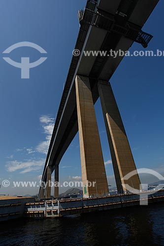  Subject: View under Rio-Niteroi Bridge (1974) / Place: Rio de Janeiro city - Rio de Janeiro state (RJ) - Brazil / Date: 04/2013 