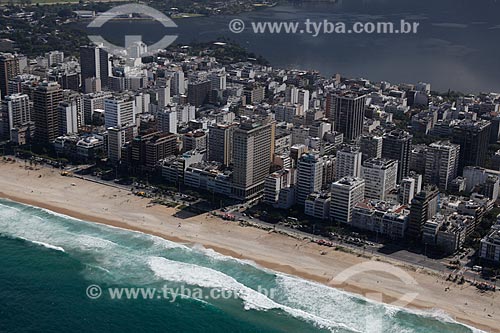  Subject: Ipanema neighborhood  between Ipanema Beach and Rodrigo de Freitas Lagoon in the background / Place: Ipanema neighborhood - Rio de Janeiro city - Rio de Janeiro state (RJ) - Brazil / Date: 05/2012 