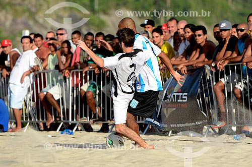  Subject: Beach Soccer on Leme Beach - match between the teams of Racing and Forca e Saude (Force and Health) / Place: Leme neighborhood - Rio de Janeiro city - Rio de Janeiro state (RJ) - Brazil / Date: 12/2012 