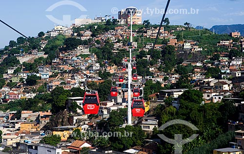  Subject: Gondolas of Alemao Cable Car -  operated by SuperVia - Adeus Station in the background / Place: Rio de Janeiro city - Rio de Janeiro state (RJ) - Brazil / Date: 03/2013 