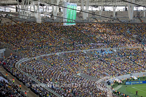  Subject: Fans in the Journalist Mario Filho Stadium - also known as Maracana - for the friendly match between Brazil x England / Place: Maracana neighborhood - Rio de Janeiro city - Rio de Janeiro state (RJ) - Brazil / Date: 06/2013 