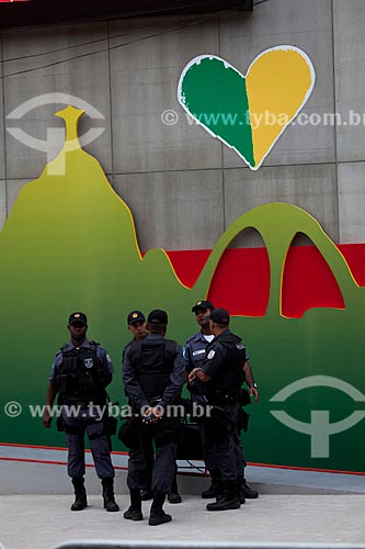  Military Police to surrounding the Journalist Mario Filho Stadium - also known as Maracana - before the match between Brazil x Spain for the final of the Confederations Cup  - Rio de Janeiro city - Rio de Janeiro state (RJ) - Brazil