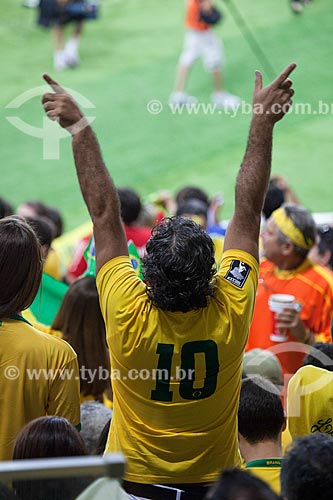  Subject: Fan during the game between Brasil x Spain by final match of Confederations Cups the JournalistMario Filho Stadium - also known as Maracana / Place: Maracana neighborhood - Rio de Janeiro city - Rio de Janeiro state (RJ) - Brazil / Date: 06 