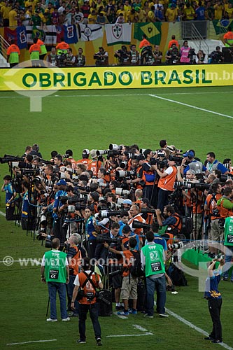  Subject: Photographers in the game between Brasil x Spain by final match of Confederations Cups at Journalist Mario Filho Stadium - also known as Maracana / Place: Maracana neighborhood - Rio de Janeiro city - Rio de Janeiro state (RJ) - Brazil / Da 