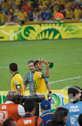  Subject: Neymar celebrating the conquest of Confederations Cup at Journalist Mario Filho Stadium - also known as Maracana / Place: Maracana neighborhood - Rio de Janeiro city - Rio de Janeiro state (RJ) - Brazil / Date: 06/2013 