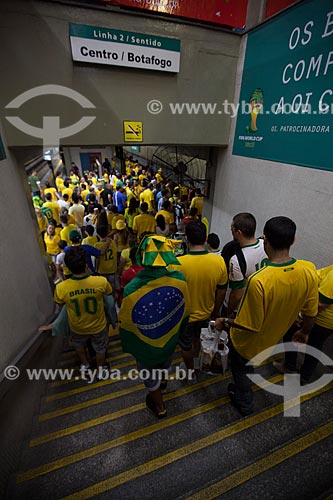  Fans in the subway station after the match between Brasil x Spain by final match of Confederations Cups at Journalist Mario Filho Stadium - also known as Maracana  - Rio de Janeiro city - Rio de Janeiro state (RJ) - Brazil