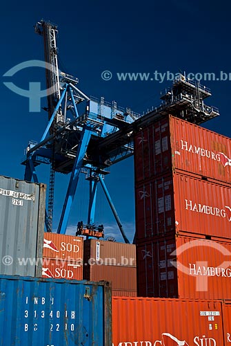  Subject: Containers and cranes in TECON - Rio Grande Container Terminal / Place: Rio Grande city - Rio Grande do Sul state (RS) - Brazil / Date: 01/2009 