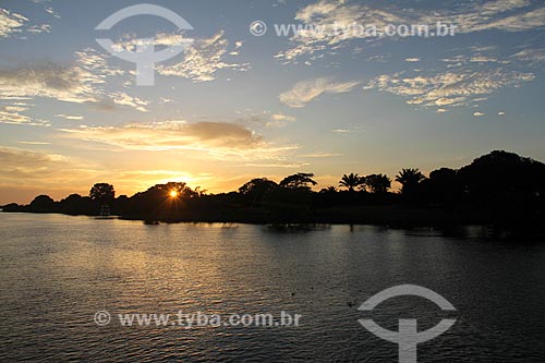  Subject: Dawn on the Amazon River near to Parintins / Place: Parintins city - Amazonas state (AM) - Brazil / Date: 06/2013 