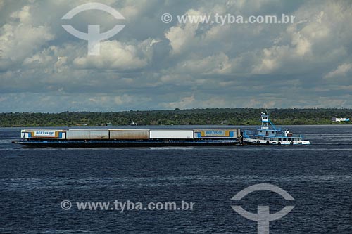  Subject: Ferry carrying containers - Negro River / Place: Manaus city - Amazonas state (AM) - Brazil / Date: 07/2013 