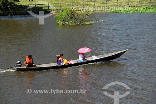  Subject: Canoe on the Amazon River near to Parintins / Place: Parintins city - Amazonas state (AM) - Brazil / Date: 06/2013 