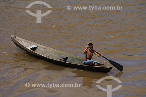  Subject: Canoe on the Amazon River near to Itacoatiara city / Place: Itacoatiara city - Amazonas state (AM) - Brazil / Date: 07/2013 