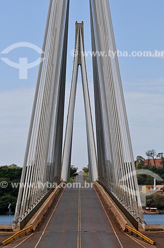  Subject: Porto Alencastro Bridge (2003) - boundary between Mato Grosso do Sul and Minas Gerais states / Place: Paranaiba city - Mato Grosso do Sul state (MS) - Brazil / Date: 07/2013 
