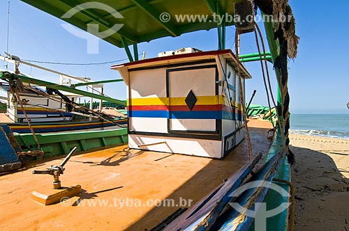  Subject: Fishing boats on the beach at Farol de Sao Thome,fishermen leave their boats in the sand by not having a port for docking and they need to use tractors to take the boats to the sea / Place: Farol de Sao Thome neighborhood -  Campos dos Goyt 