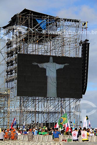  Subject: Metal structure with screen, next to the main stage of the the World Youth Day, mounted on Copacabana beach / Place: Copacabana neighborhood - Rio de Janeiro city - Rio de Janeiro state (RJ) - Brazil / Date: 07/2013 