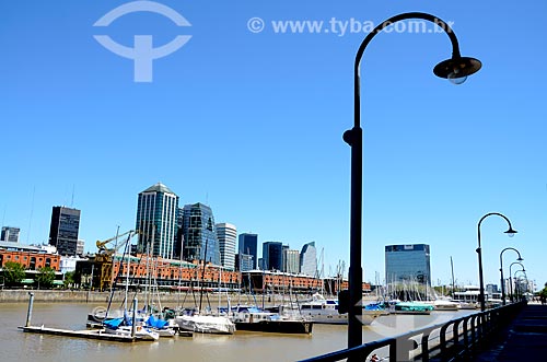  Subject: View of buildings from the dikes of Rio de la Plata / Place: Puerto Madero neighborhood - Buenos Aires city - Argentina - South America / Date: 01/2012 
