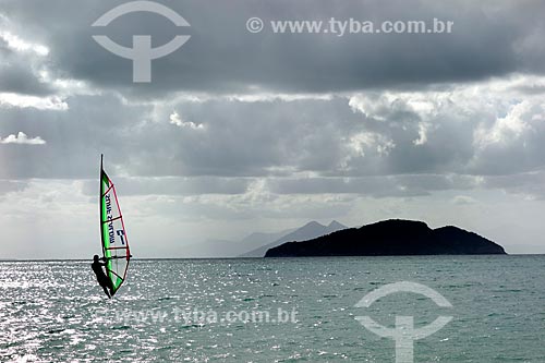  Subject: Windsurf at Tartaruga Beach (Turtle Beach) / Place: Armacao dos Buzios city - Rio de Janeiro state (RJ) - Brazil / Date: 05/2013 