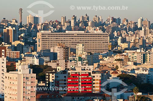  Subject: General view of buildings at Porto Alegre city center with the Clinical Hospital of  Porto Alegre / Place: City center neighborhood - Porto Alegre city - Rio Grande do Sul state (RS) - Brazil / Date: 07/2013 