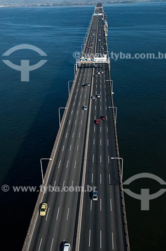  Subject: Aerial view of Rio-Niteroi Bridge (1974) / Place: Rio de Janeiro city - Rio de Janeiro state (RJ) - Brazil / Date: 08/2012 