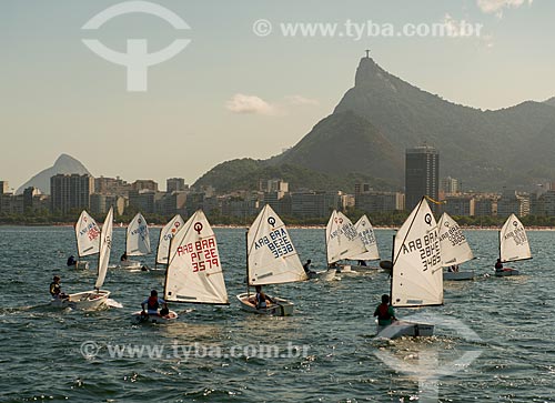  Subject: Sailing ships in Guanabara Bay with the Corcovado Mountain in the background / Place: Rio de Janeiro city - Rio de Janeiro state (RJ) - Brazil / Date: 02/2013 