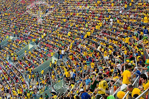  Subject: Fans in the game between Brazil x Japan - opening of Confederations Cup - at National Stadium of Brasilia Mane Garrincha (1974) / Place: Brasilia city - Distrito Federal (Federal District) - Brazil / Date: 06/2013 