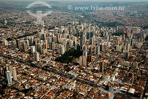  Subject: Aerial view of Independencia Avenue and of Aureliano de Gusmao Square / Place: Ribeirao Preto city - Sao Paulo state (SP) - Brazil / Date: 05/2013 