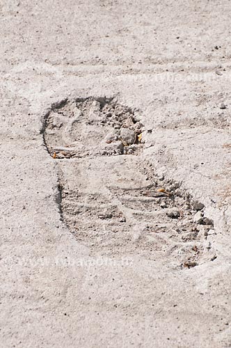  Subject: Footprint in concrete at the construction site of the reform Journalist Mario Filho Stadium - also known as Maracana / Place: Maracana neighborhood - Rio de Janeiro city - Rio de Janeiro state (RJ) - Brazil / Date: 04/2013 