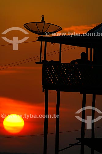  Subject: Sunset in Sao Raimundo neighborhood / Place: Manaus city - Amazonas state (AM) - Brazil / Date: 09/2011 