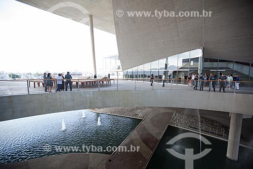  Subject: Artificial lake at entrance hall of Arts City - old Music City / Place: Barra da Tijuca neighborhood - Rio de Janeiro city - Rio de Janeiro state (RJ) - Brazil / Date: 09/2013 