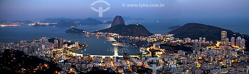  Subject: Nightfall at Botafogo Bay with the Sugar Loaf in the background / Place: Botafogo neighborhood - Rio de Janeiro city - Rio de Janeiro state (RJ) - Brazil / Date: 08/2010 