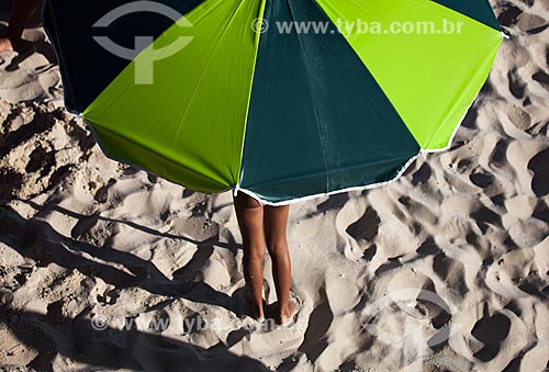  Subject: Sun umbrella at Ipanema Beach / Place: Ipanema neighborhood - Rio de Janeiro city - Rio de Janeiro state (RJ) - Brazil / Date: 09/2013 