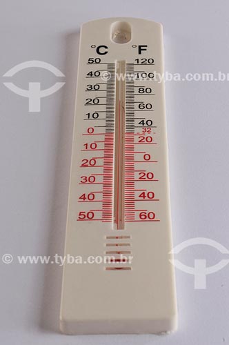  Subject: Thermometer / Place: Studio / Date: 09/2013 