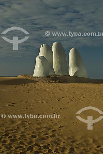  Subject: Monumento al Ahogado (Monument to the Drowned) - also known as La mano (The hand) - 1982 / Place: Punta Del Este city - Maldonado Department - Uruguay - South America / Date: 09/2013 