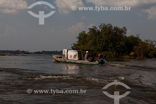  Subject: Boat in Volta Grande do Xingu / Place: Altamira city - Para state (PA) - Brazil / Date: 11/2012 