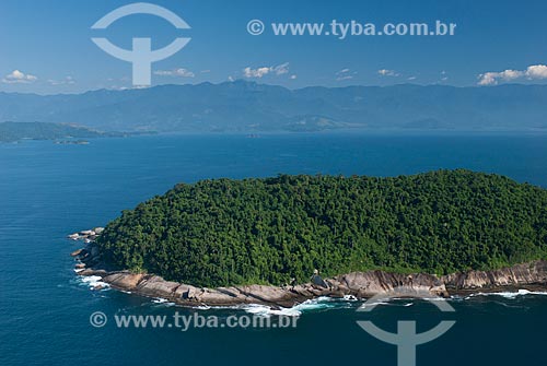  Subject: Aerial photo of Meros Island - Environmental Protection Area of Cairucu / Place: Paraty-Mirim region - Paraty city - Rio de Janeiro state (RJ) - Brazil / Date: 04/2011 