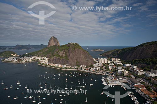  Subject: Aerial photo of Botafogo Bay with the Sugar Loaf in the background / Place: Botafogo neighborhood - Rio de Janeiro city - Rio de Janeiro state (RJ) - Brazil / Date: 04/2011 