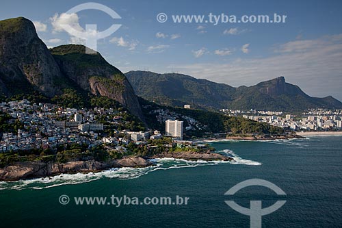  Subject: Aerial photo of Vidigal Beach with the Sheraton Rio Hotel & Resort and the Leblon Beach to the left / Place: Vidigal neighborhood - Rio de Janeiro city - Rio de Janeiro state (RJ) - Brazil / Date: 04/2011 