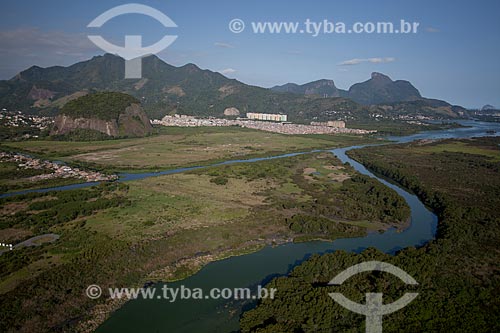  Subject: Aerial photo of Tijuca Lagoon with the Rock of Gavea in the background / Place: Barra da Tijuca neighborhood - Rio de Janeiro city - Rio de Janeiro state (RJ) - Brazil / Date: 04/2011 