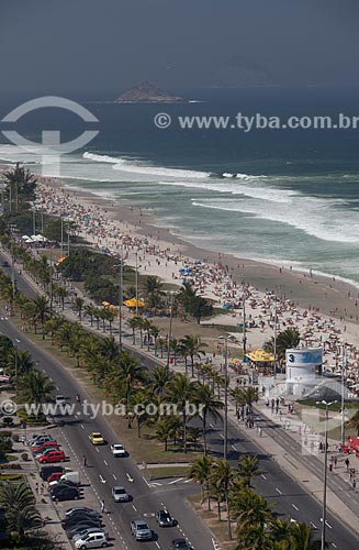  Subject: Aerial photo of Barra da Tijuca Beach with the Lucio Costa Avenue - also known as Sernambetiba Avenue / Place: Barra da Tijuca neighborhood - Rio de Janeiro city - Rio de Janeiro state (RJ) - Brazil / Date: 07/2013 