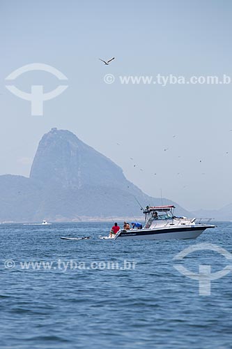  Subject: Motorboat with the Sugar Loaf in the background / Place: Rio de Janeiro city - Rio de Janeiro state (RJ) - Brazil / Date: 11/2013 