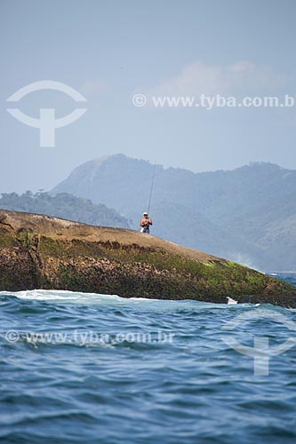  Subject: Fisherman - Arpoador Stone / Place: Ipanema neighborhood - Rio de Janeiro city - Rio de Janeiro state (RJ) - Brazil / Date: 11/2013 