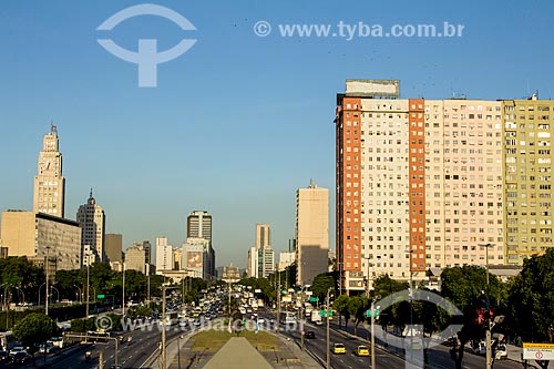  Subject: Presidente Vargas Avenue (1944) with Nossa Senhora da Candelaria Church in the background / Place: City center - Rio de Janeiro city - Rio de Janeiro state (RJ) - Brazil / Date: 11/2013 