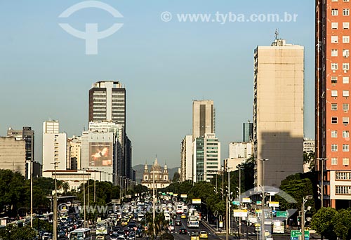  Subject: Presidente Vargas Avenue (1944) with Nossa Senhora da Candelaria Church in the background / Place: City center - Rio de Janeiro city - Rio de Janeiro state (RJ) - Brazil / Date: 11/2013 