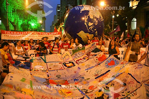  Protest march of Peoples Summit in Rio Branco Avenue  - Rio de Janeiro city - Rio de Janeiro state (RJ) - Brazil