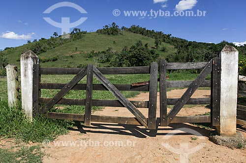  Subject: Entrance farm - Bocaina Mountain Range / Place: Bananal city - Sao Paulo state (SP) - Brazil / Date: 11/2013 