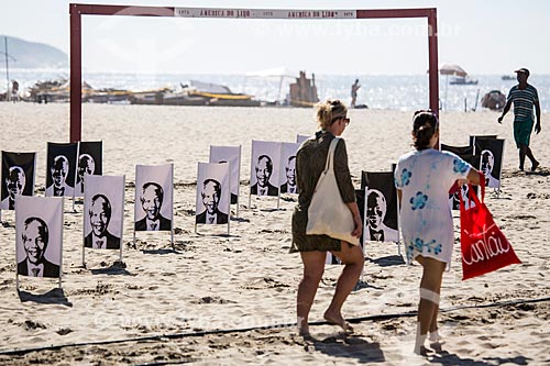  Subject: Nelson Mandela tribute - Copacabana Beach - made by Rio de Paz NGO / Place: Copacabana neighborhood - Rio de Janeiro city - Rio de Janeiro state (RJ) - Brazil / Date: 11/2013 
